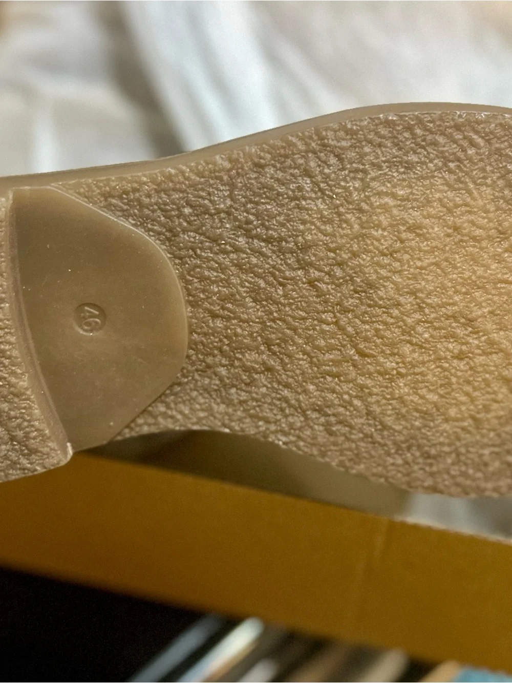 Men's Suede Chukka Boots in Light Brown